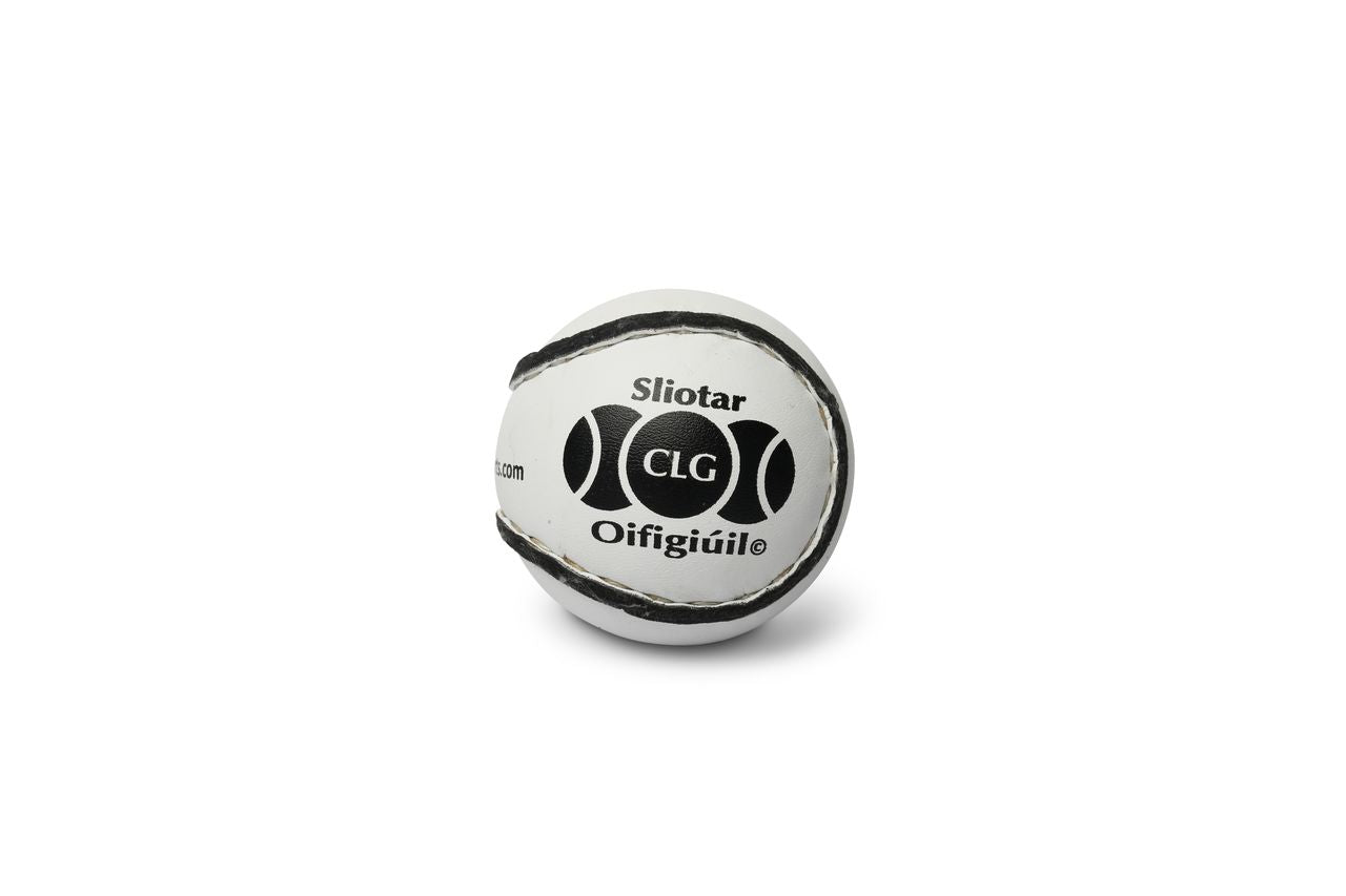 Championship Sliotar